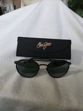 Maui Jim Bowline